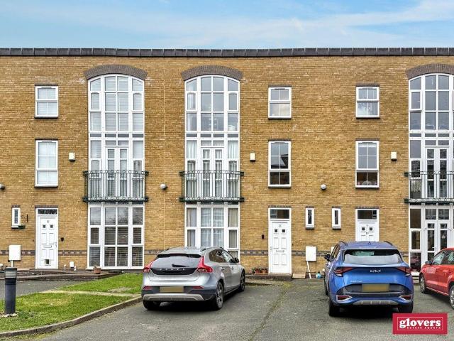 3 bedroom townhouse for sale