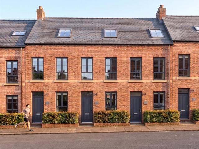 3 bedroom townhouse for sale
