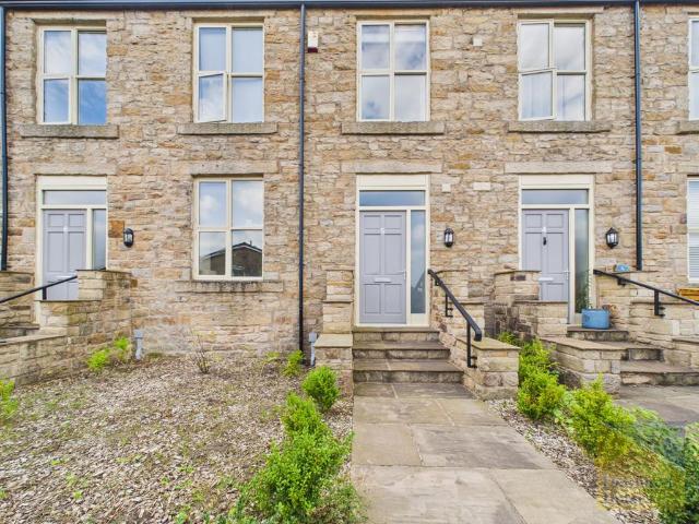 3 bedroom townhouse for sale