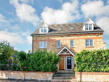 3 bedroom townhouse for sale