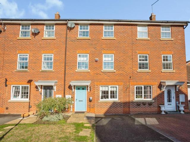3 bedroom townhouse for sale