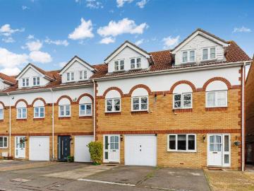 3 bedroom townhouse for sale