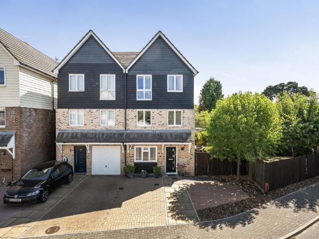 3 bedroom townhouse for sale