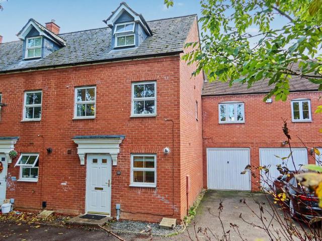 3 bedroom townhouse for sale