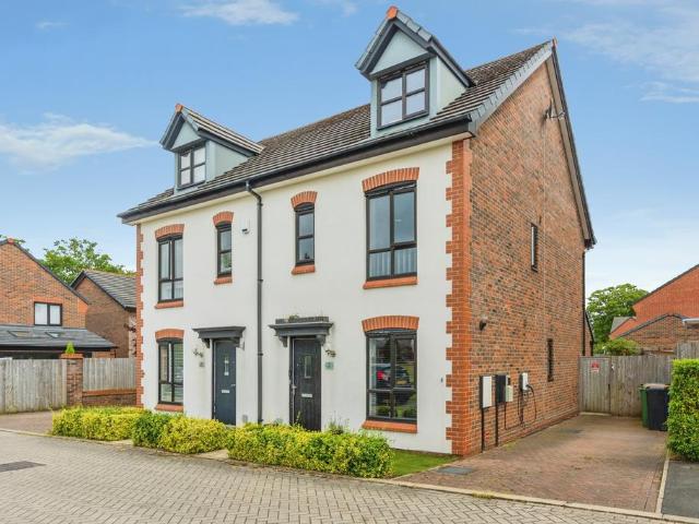 3 bedroom townhouse for sale