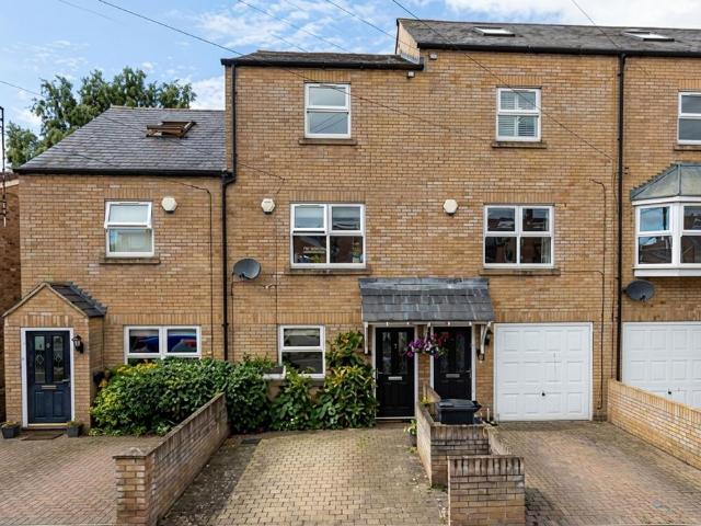 3 bedroom townhouse for sale