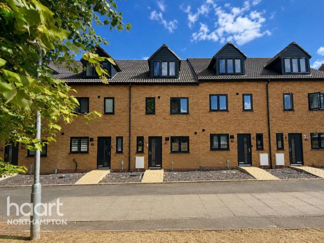 3 bedroom townhouse for sale