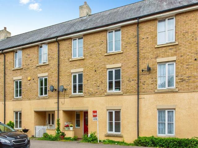 3 bedroom townhouse for sale