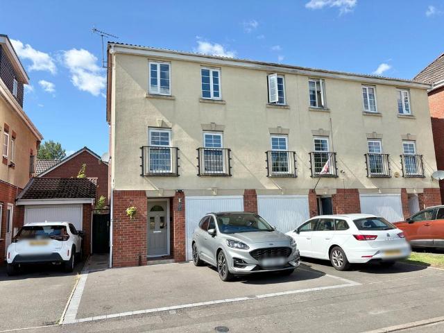 3 bedroom townhouse for sale
