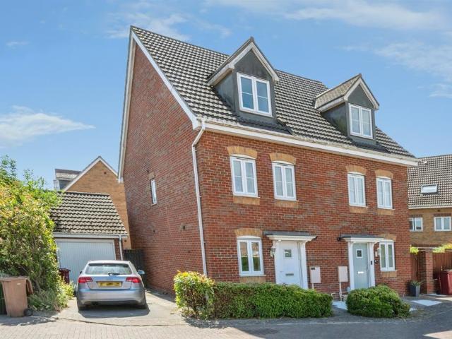 3 bedroom townhouse for sale