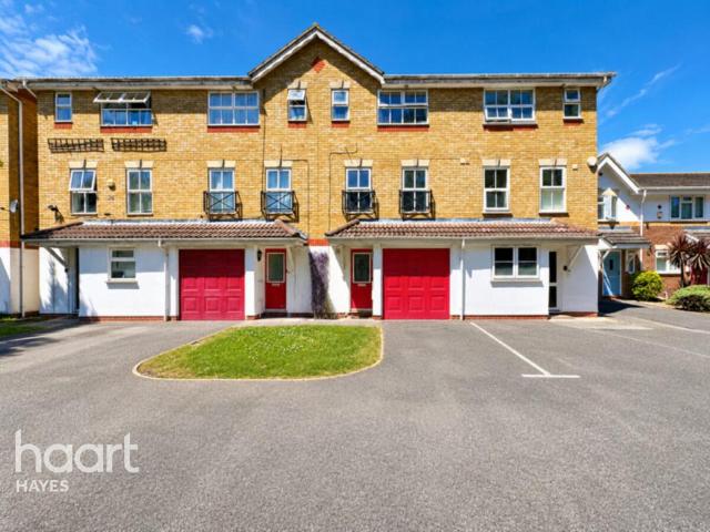 3 bedroom townhouse for sale
