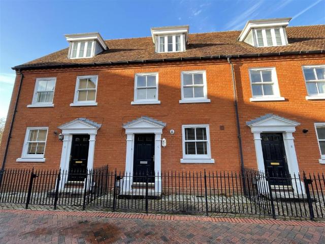 3 bedroom townhouse for sale