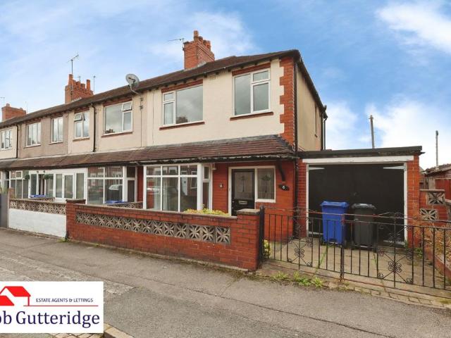 3 bedroom townhouse for sale