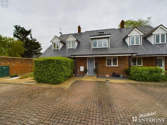 3 bedroom townhouse for sale