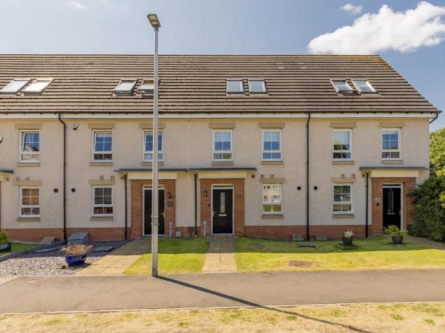 3 bedroom townhouse for sale