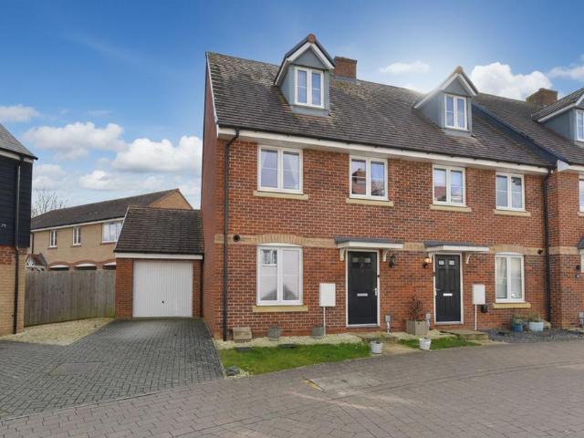 3 bedroom townhouse for sale