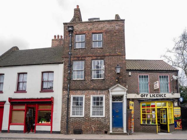 3 bedroom townhouse for sale
