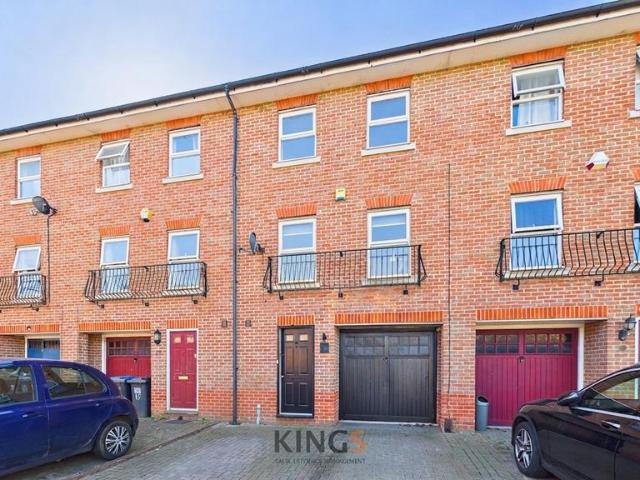3 bedroom townhouse for sale