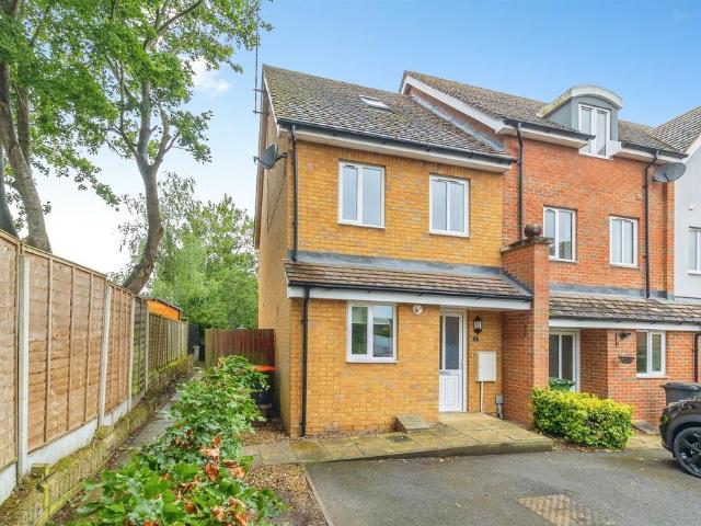 3 bedroom townhouse for sale