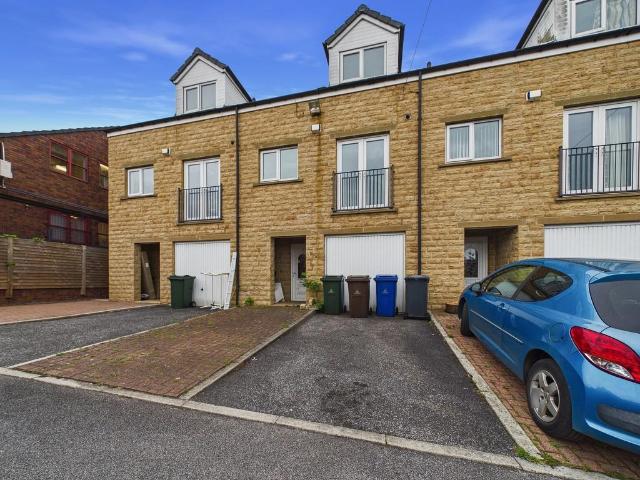 3 bedroom townhouse for sale