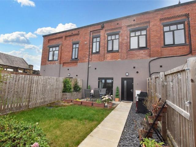 3 bedroom townhouse for sale