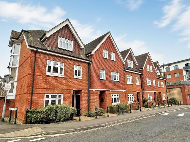 3 bedroom townhouse for sale