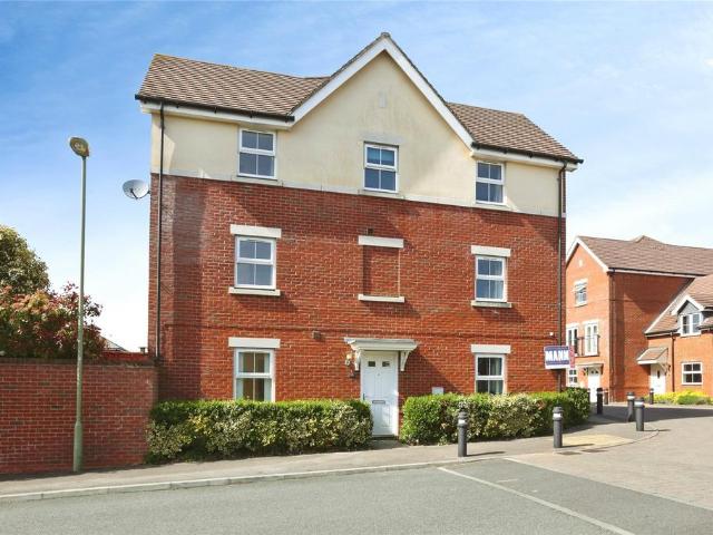 3 bedroom townhouse for sale