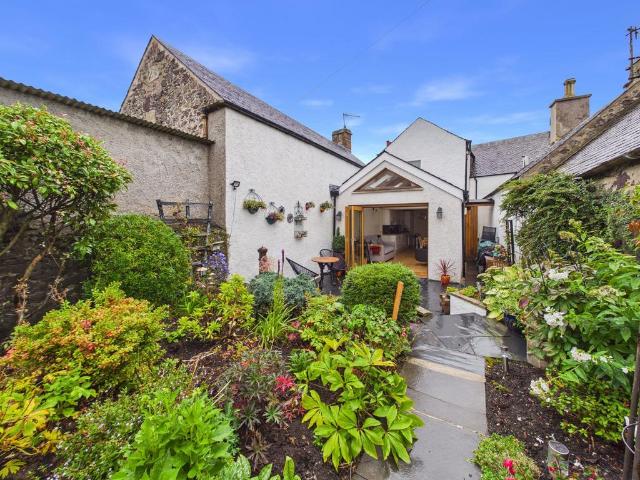 3 bedroom townhouse for sale