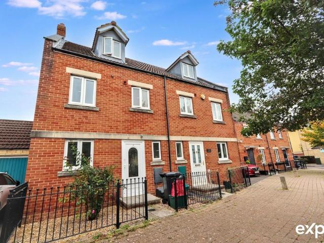 3 bedroom townhouse for sale