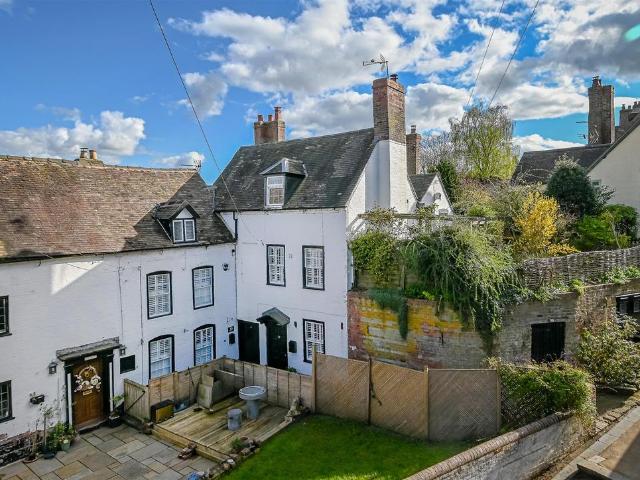 3 bedroom townhouse for sale