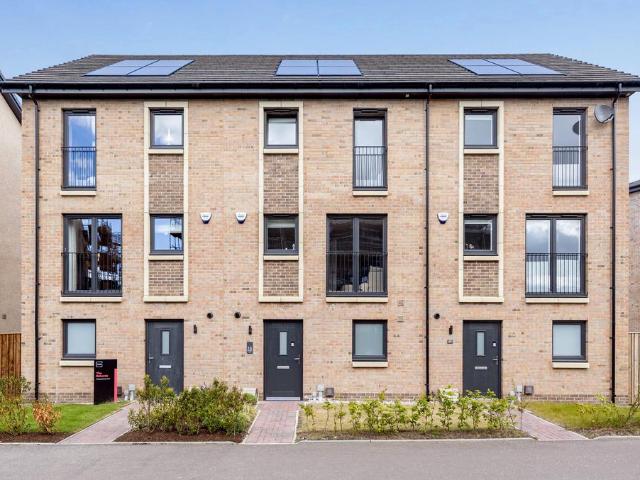 3 bedroom townhouse for sale