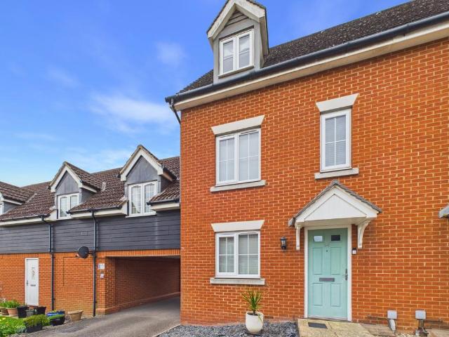 3 bedroom townhouse for sale