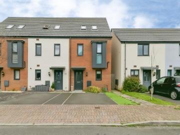 3 bedroom townhouse for sale