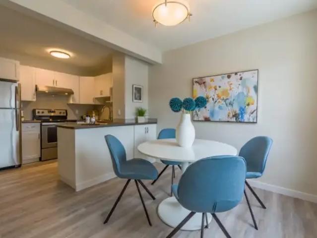 3 Bedroom Townhouse Fort Saskatchewan AB 104990724