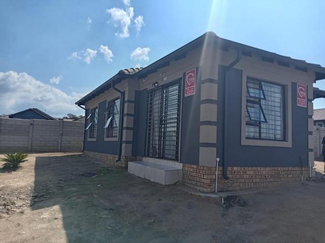 3 Bedroom townhouse freehold to rent in Kya Sands, Randburg