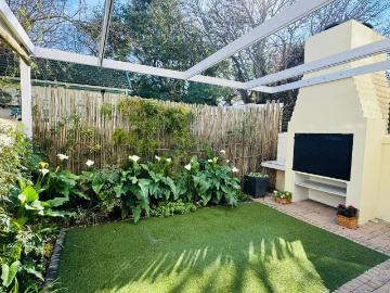 3 Bedroom townhouse freehold rented in Rondebosch, Cape Town