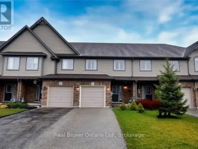3 Bedroom Townhouse Guelph ON 104598464