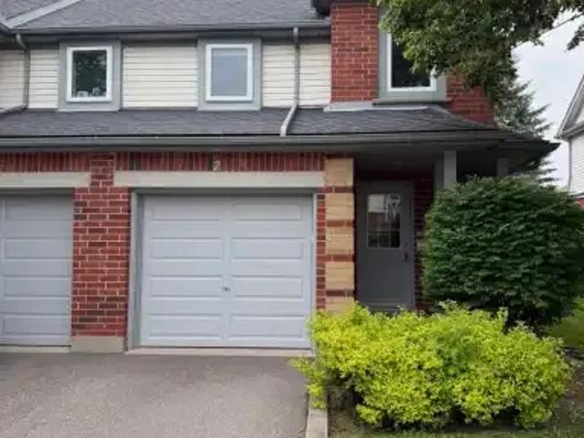 3 Bedroom Townhouse Guelph ON 104753983