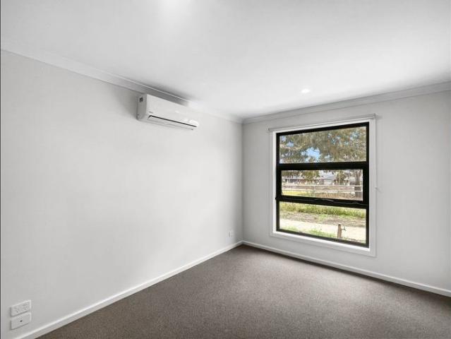 3 Bedroom townhouse in Mernda
