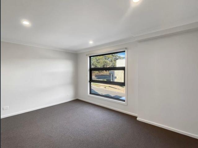 3 Bedroom Townhouse in Mernda