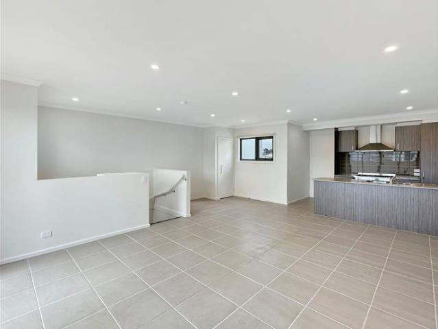 3 Bedroom townhouse in Mernda