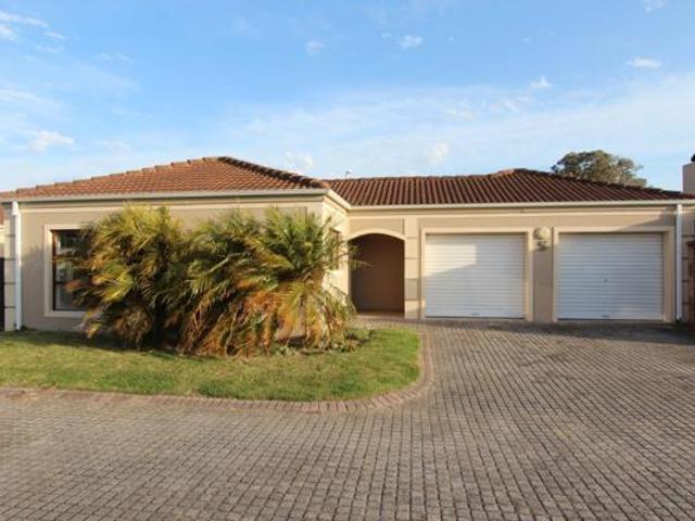 3 Bedroom Townhouse in Morningside