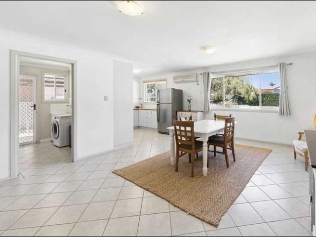 3 Bedroom Townhouse in a Convenient Townsend Location