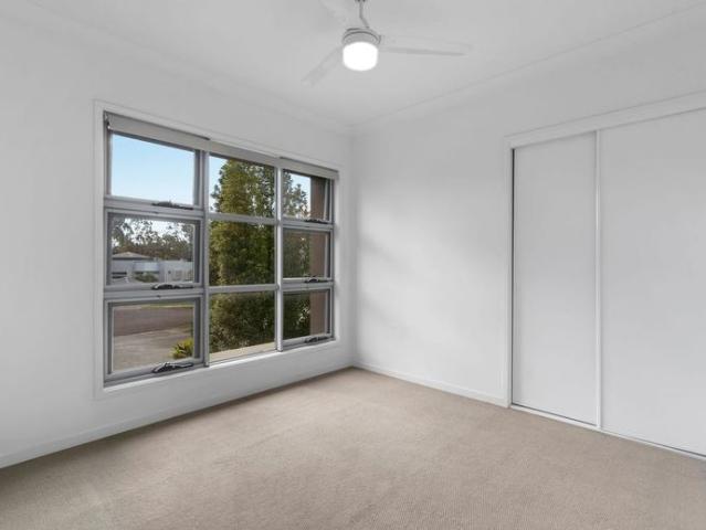 3 Bedroom Townhouse in a Peaceful Helensvale Setting