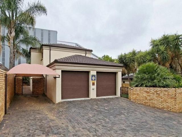 3 Bedroom Townhouse in Amorosa