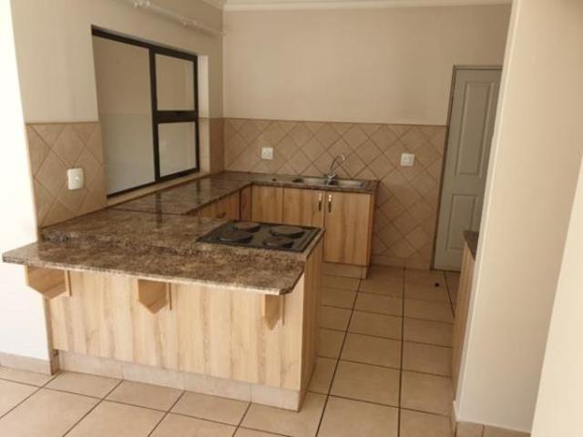 3 Bedroom Townhouse in Delmas