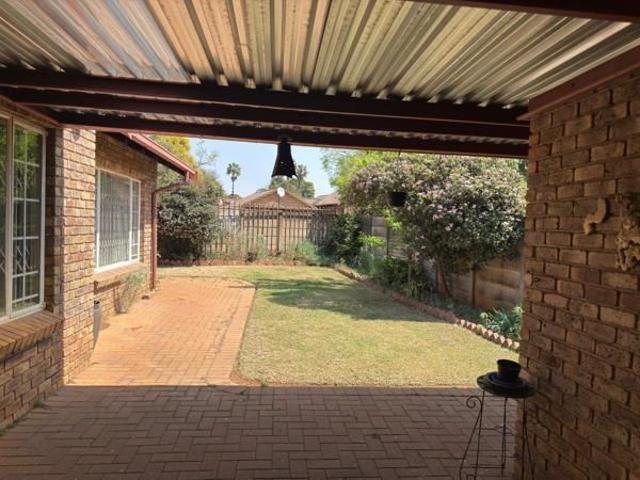 3 Bedroom Townhouse in Doornpoort