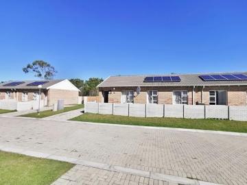 3 Bedroom Townhouse in Fairview