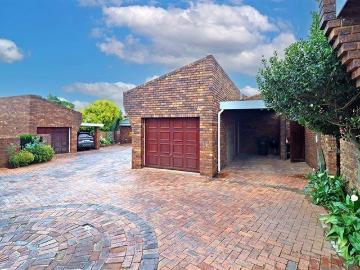 Farrarmere, Lesedi Local Municipality, Sedibeng District Municipality, Gauteng, South Africa