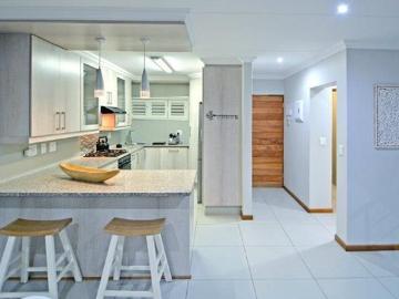 3 Bedroom Townhouse in Glen Marais